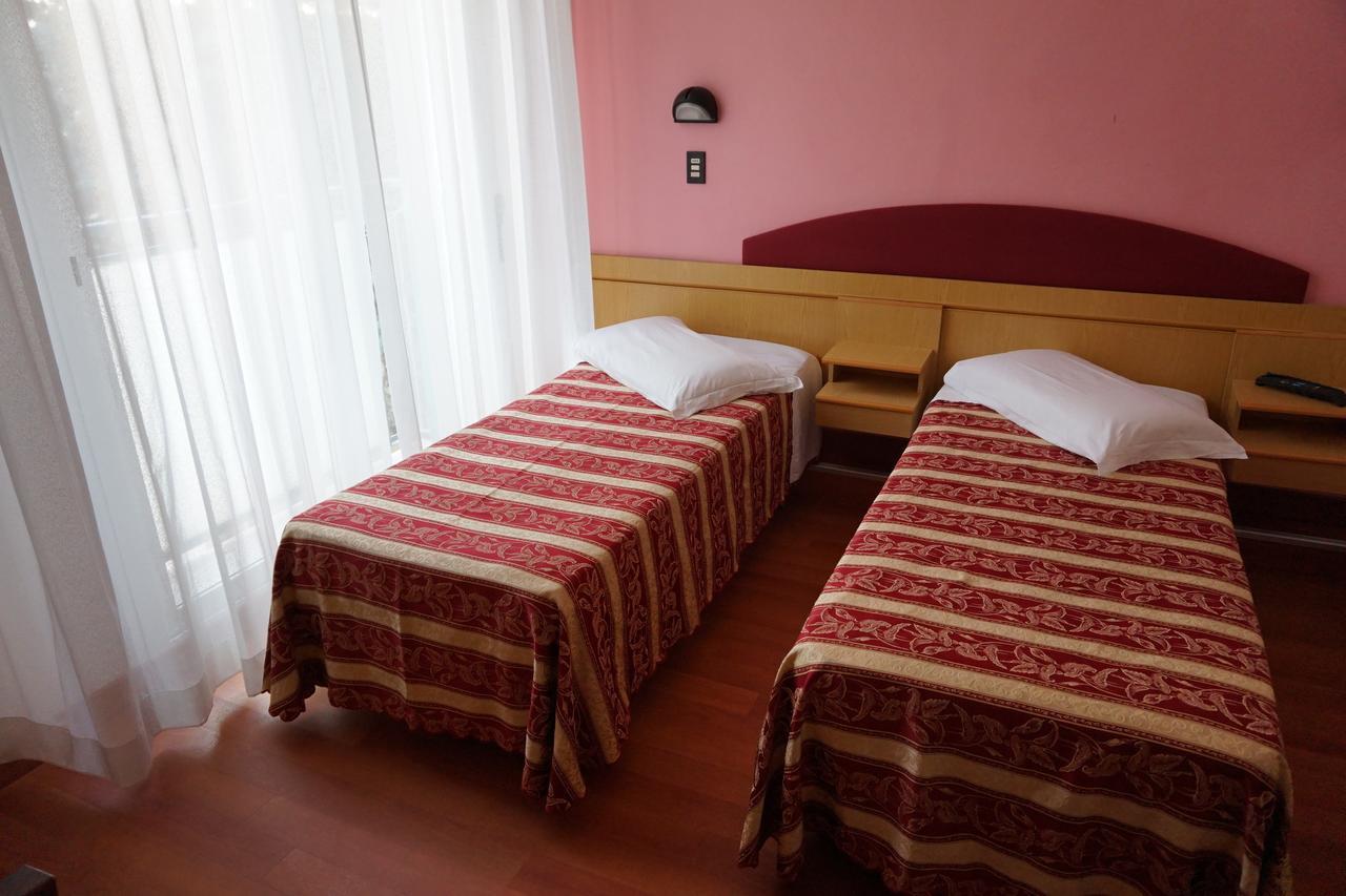 Hotel Angelus Rimini Exteriér fotografie