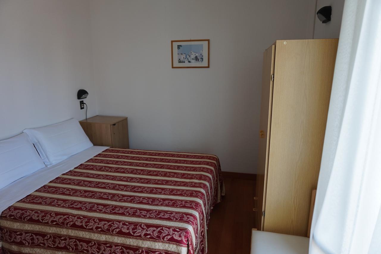 Hotel Angelus Rimini Exteriér fotografie