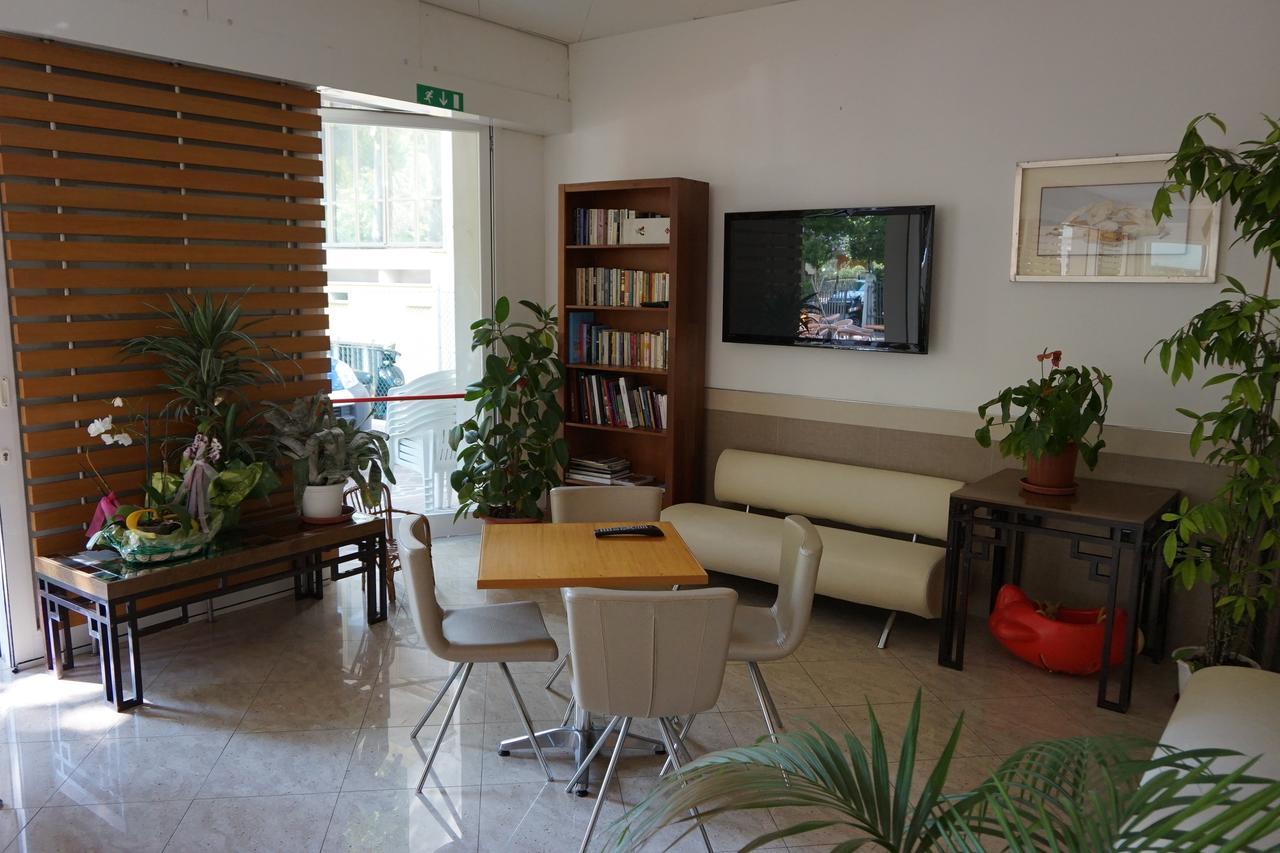 Hotel Angelus Rimini Exteriér fotografie