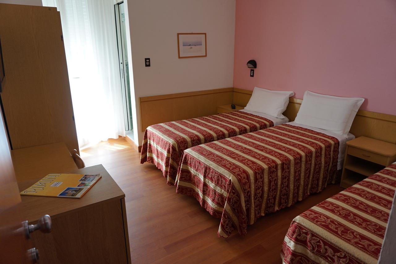 Hotel Angelus Rimini Exteriér fotografie
