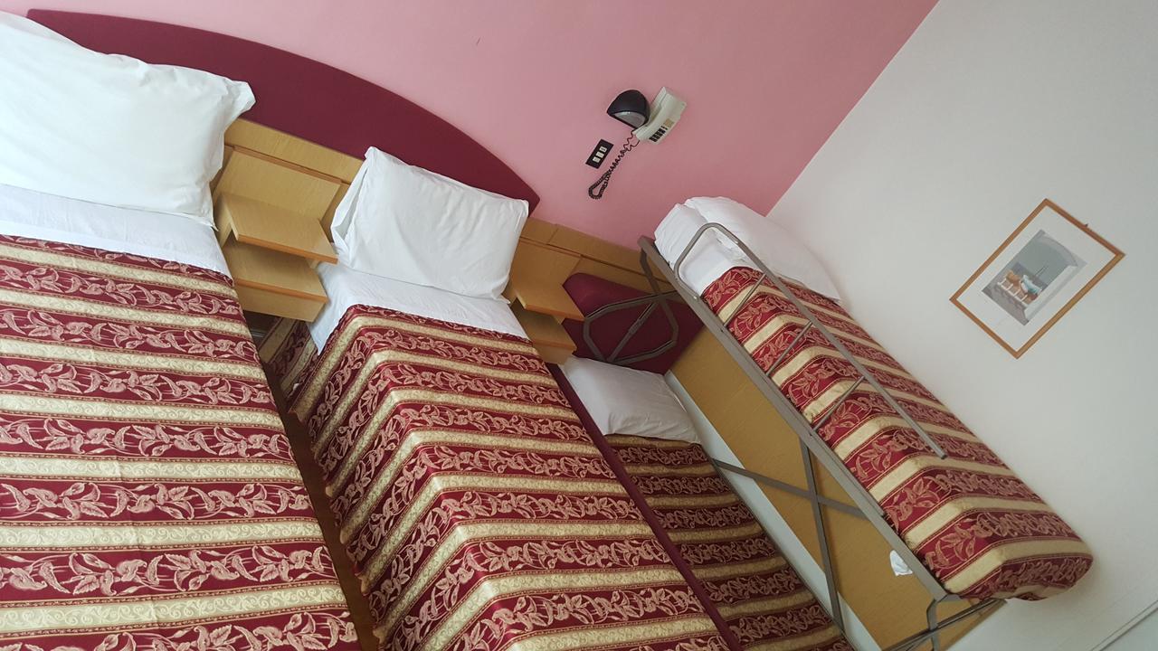 Hotel Angelus Rimini Exteriér fotografie